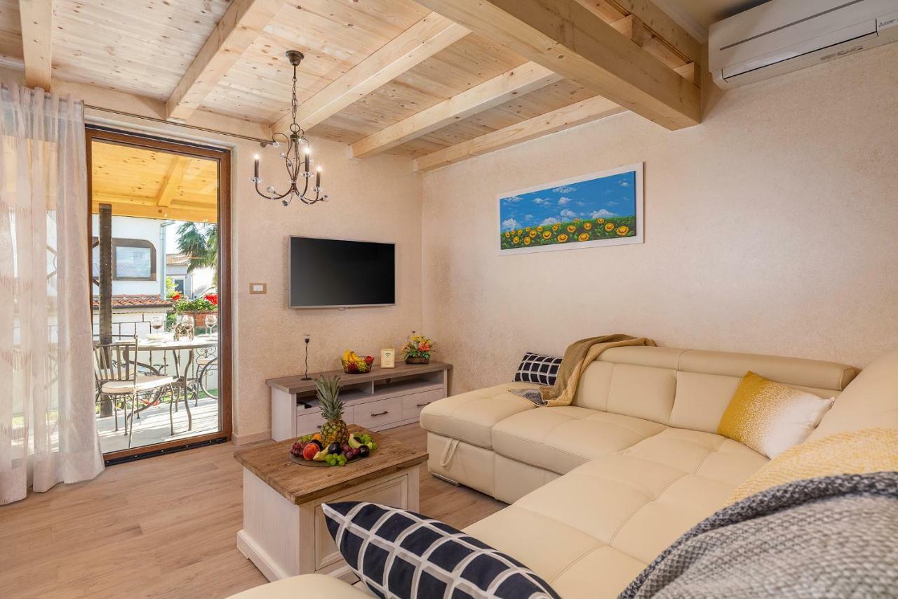 Apartamento House Nono Poreč Exterior foto