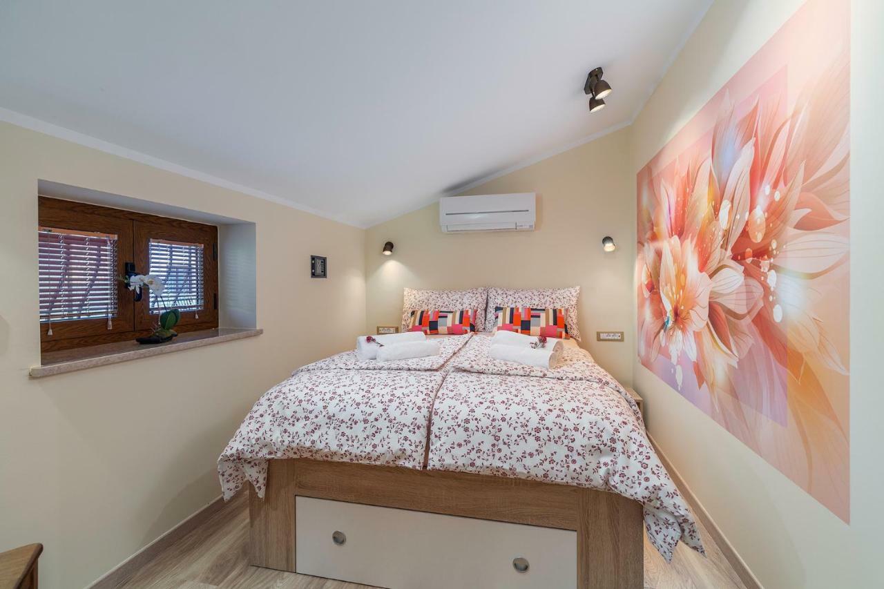 Apartamento House Nono Poreč Exterior foto